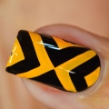 89 Self Control Nail Art Sakura 2.jpg